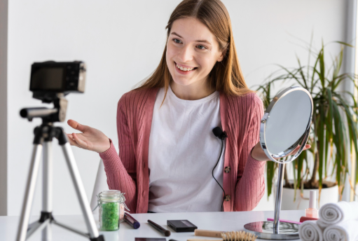How Fanspicy Helps Small Models Succeed in 2025